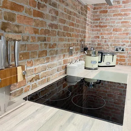 Διαμέρισμα Cosy Hideaway - Parking And Relaxing Patio Area Oxenholme